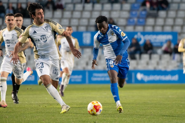 Els 20 enquestats donen per descendit el Marbella (també a Betis i Sevilla) | Roger Benet