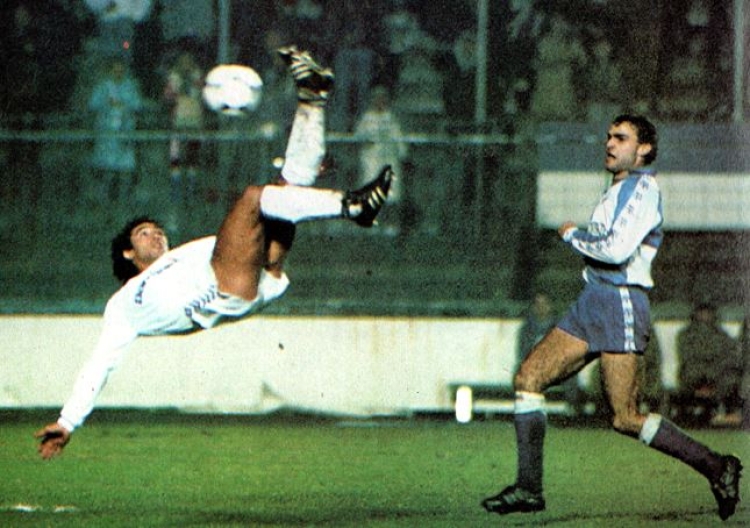 Hugo Sánchez va obrir el marcador de xilena | El fútbol de ayer