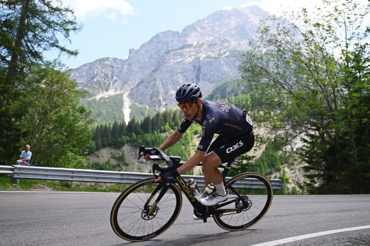 Com el Giro, la Vuelta també picarà molt cap amunt | Pinarello Q36.5
