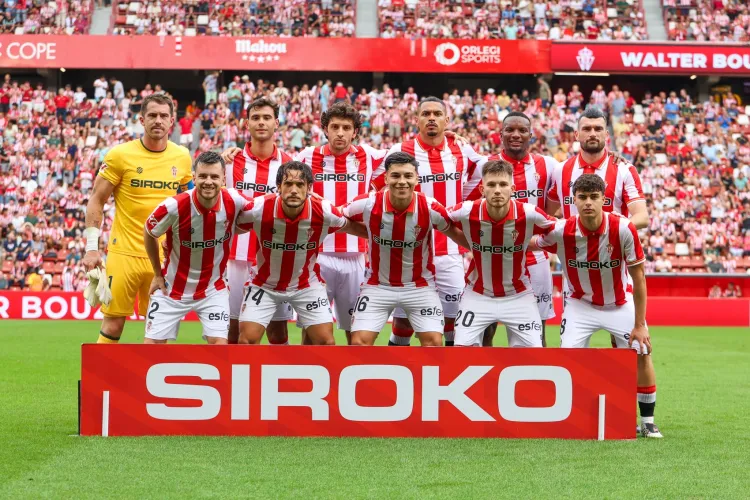 Els asturians van presentar aquesta alineació | Real Sporting