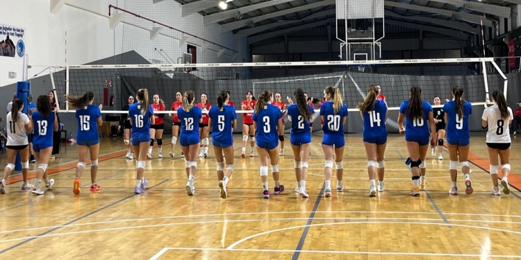 Presentació dels equips dissabte passat a Les Naus | Adrián Arroyo