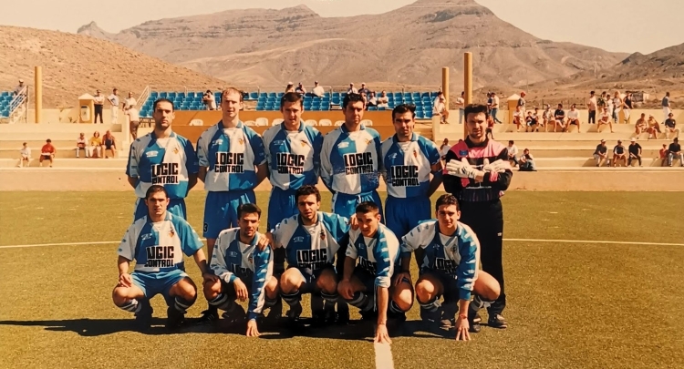 Onze arlequinat al camp de la UD Pájara | CES Història