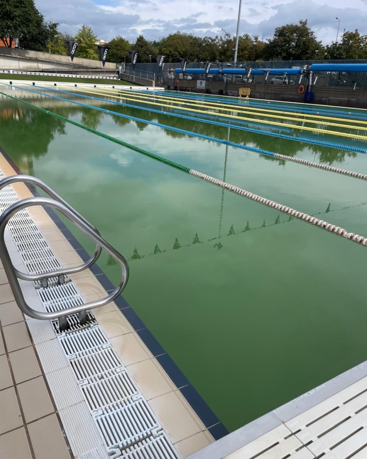 Piscina Can Llong
