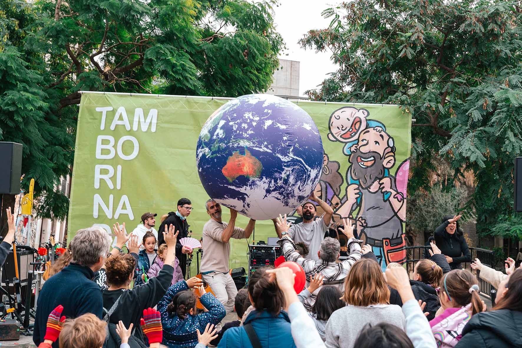 Tamborinada