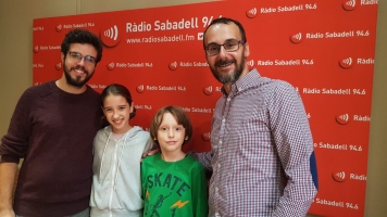 Més de 300 actors en escena a l'obra "Oliver el noi de l'Orfandat" Teatre Sant Vicenç