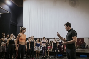 Antonio Bandera en u assaig del musical 'A Chorus Line'