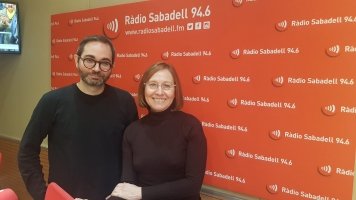 Cecilia, llibretera el Librerio de La Plata i Eduardo Zotes, alumne del Postgrau de Llibreria