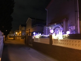 Els Nostres Barris: En marxa la segona edició del concursper escollir la casa més nadalenca al barri de Nostra Llar