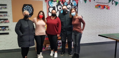 'Cuinem relacions' de Codis, un projecte comunitari per combatre l’aïllament social de la gent gran