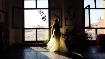 'Filar', un espectacle de dansa, titelles i videomaping, d'Antonella D'Ascenzi a La Sala