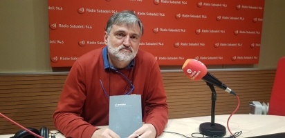Esteban Martínez presenta 'El temblor', el seu desè poemari