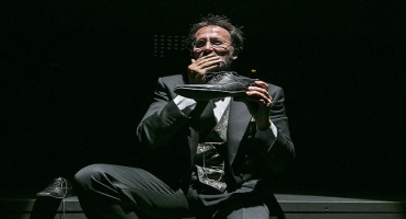 Un moment de la representació teatral a càrrec de Xavier Graset