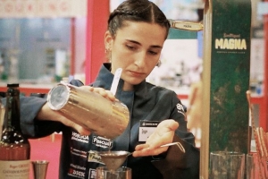 Mireia Ribas és la guanyadora del concurs Cambrer de l'Any 2022, que distingeix el millor de l'Estat en la seva professió | Cedida