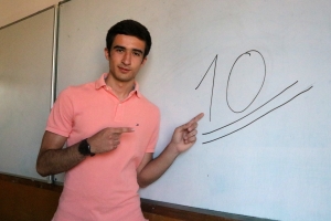 Bernadas, alumne de l'Escola Pia, ha tret un 10 a la selectivitat | ACN
