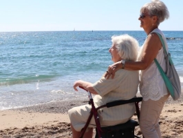 Amics de la Gent Gran ha posat en marxa la 'Estiu en companyia'