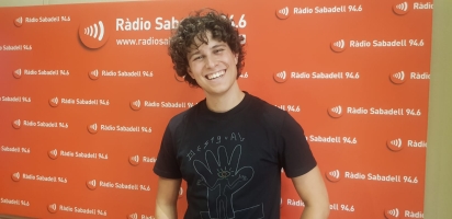 Roger Padrós, cantant, compositor i pianista avui al'estudi 1 de Ràdio Sabadell 