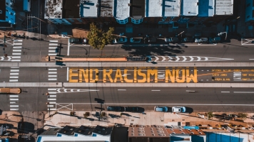 Un estudi de la Fundació FAD posa de manifest que 1 de cada 4 joves es manifesta obertament racista | Pexels