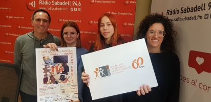 Agustí Hurtado (director de l’Escola Illa) la Lua Camacho (alumna autora del logotip del 60 aniversari) i