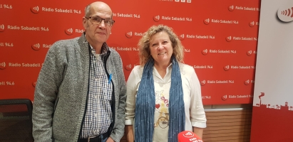 Vicente Palomo (Supercoopera) i Rosalía Morera ( Ningú Sense Sostre) a l'estudi 1 de Ràdio Sabadell t aquesta temporada de l’any, especialment difícil per les seves persones usuàries (RG)