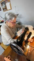 Les modistes de la Faràndula: el motor tèxtil de la Joventut de la Faràndula