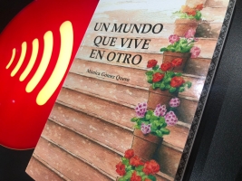 'Un mundo que vive en otro' de Mónica Gómez