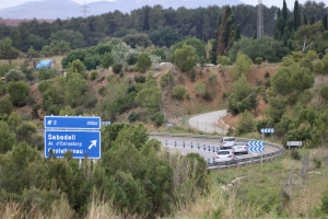 Carretera d'accés a Sabadell