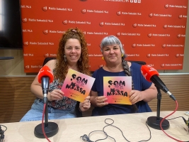 Laia Ramiro i Anna Jeremeias a l'estudi 1 de Ràdio Sabadell 