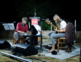 Jaume Madaula i Anna Tobias estrenen 'Calem Show', un recital de poemes radiofònic