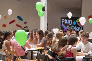 Alumnes de l'ESDI assagen per trobar solucions a 3 reptes ODS