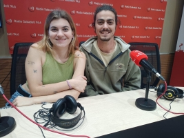 Júlia Luján, cantant i Jan Gili, guitarra
