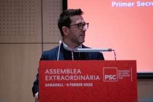 Paco Aranda en una assemblea del PSC