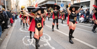  Més de 1.800 persones i 26 comparses participaran a la rua de Carnaval de Sabadell aquest any, que es farà diumenge a la tarda.