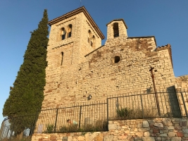 L'ermita del Puig de la Creu al dalt del cim de la muntanya | Adrián Arroyo