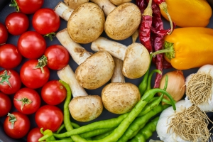 Una safata d'aliments naturals preparats per poder-los comprar | Pexels