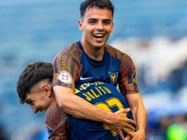 Gonpi celebrant un gol amb Julito | UCAM
